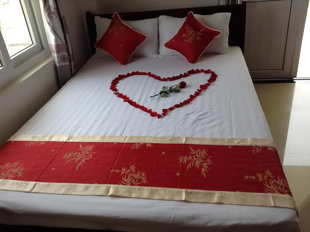 Aloha Hotel Da Nang 2*,  Vietnam